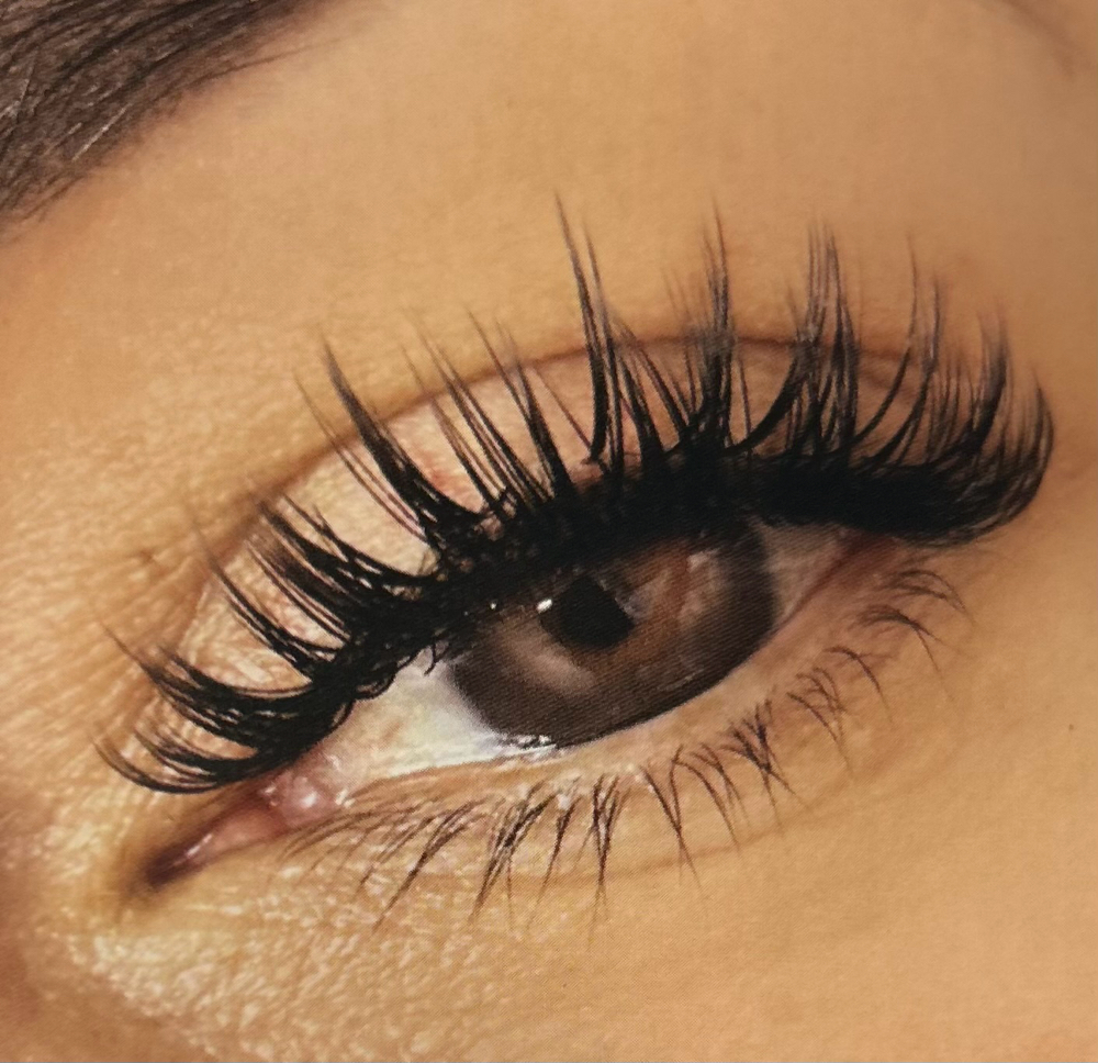 Wet Lash Touch Up