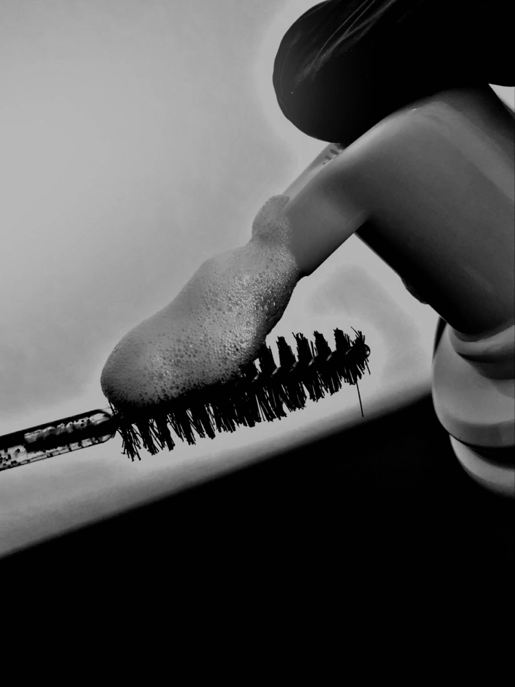 Lash Removal