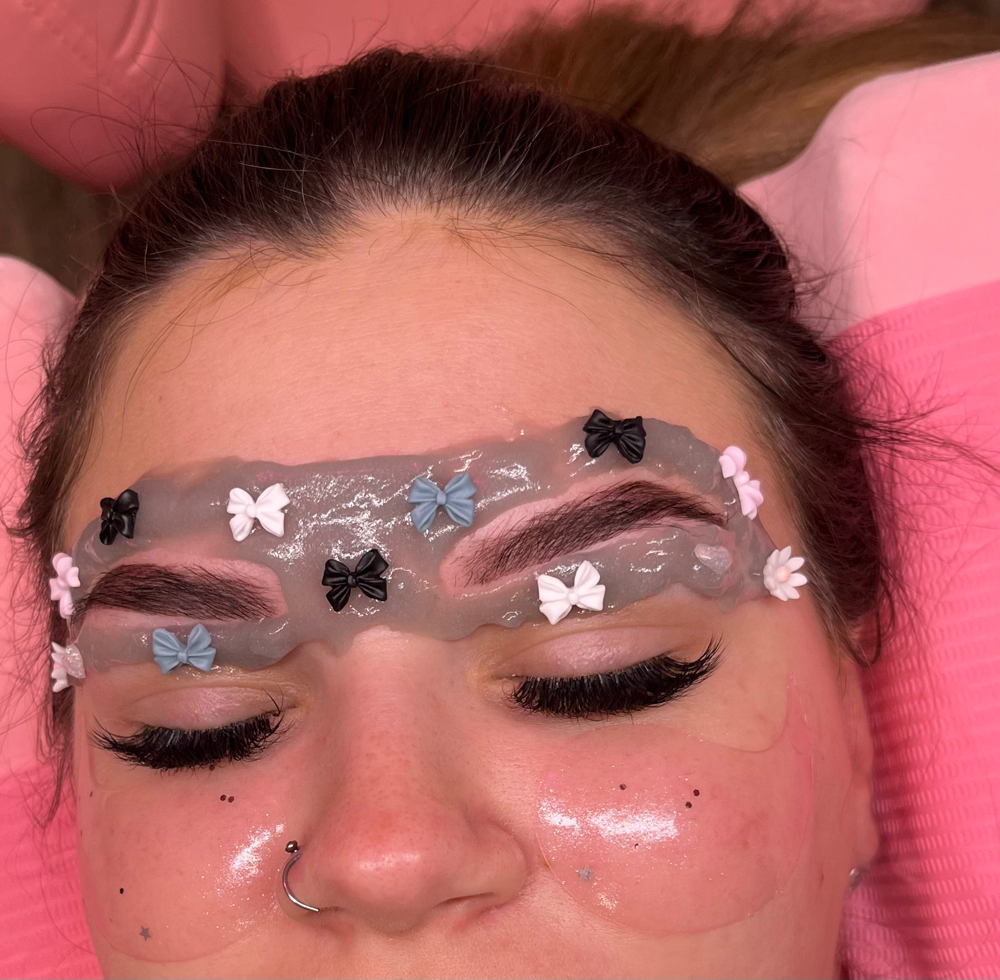 Deluxe Brow Facial