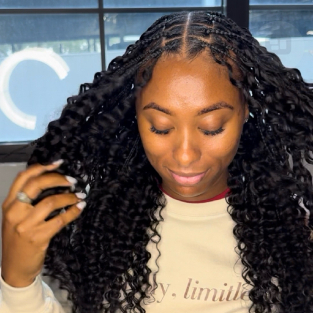 MIRACLE KNOTS (MEDIUM) at Ordinary Her in Houston, TX