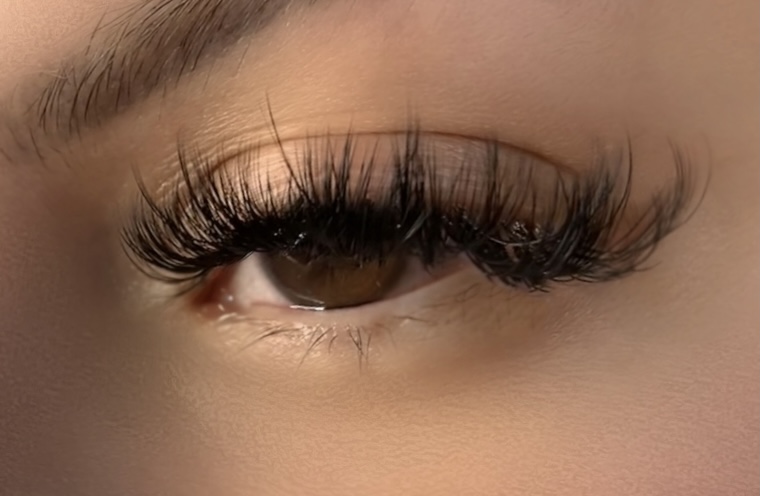 Wispy/Spikes at Ace Lashes by Ana in Odessa, TX