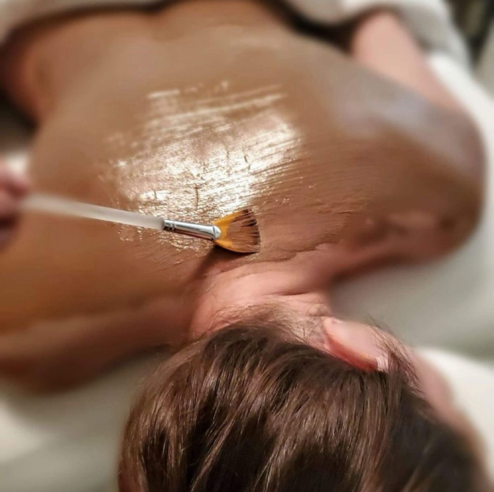 Full Back Facial & Massage at Skin Lab by Ava Castelluzzo in Lapeer, MI
