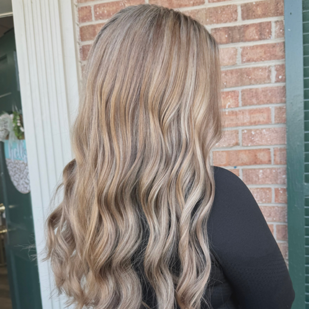 Shampoo/blowdry/thermal style at Faithfully Rooted in Gilbert, SC