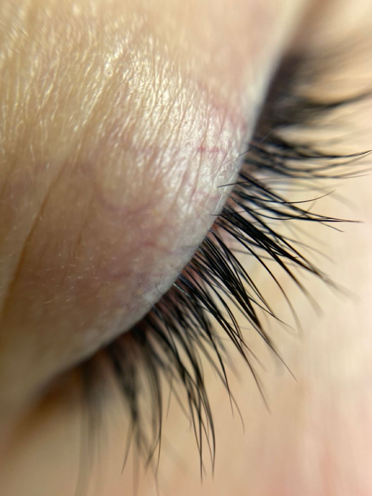 Eyelashes Tinting