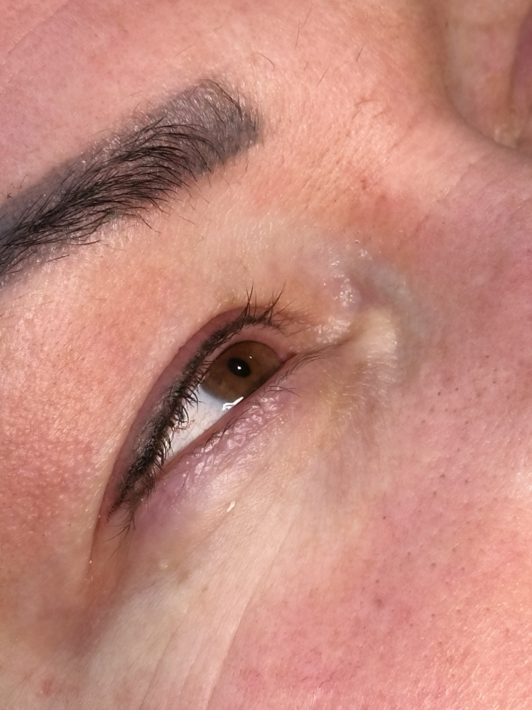 Permanent Eyeliner