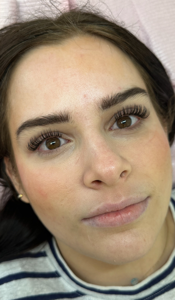 Hybrid Lashes
