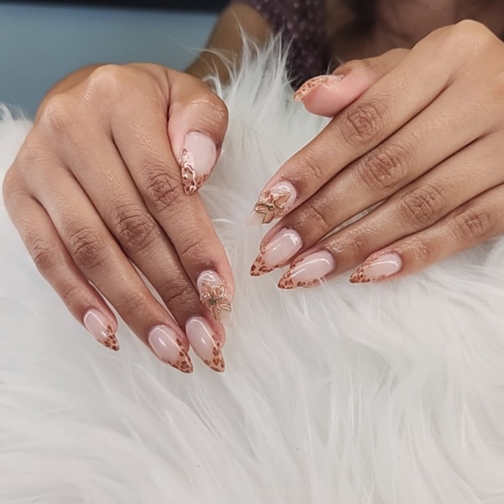 Acrylic Fill In at Ikonic Aesthetic Lounge in Asheboro, NC