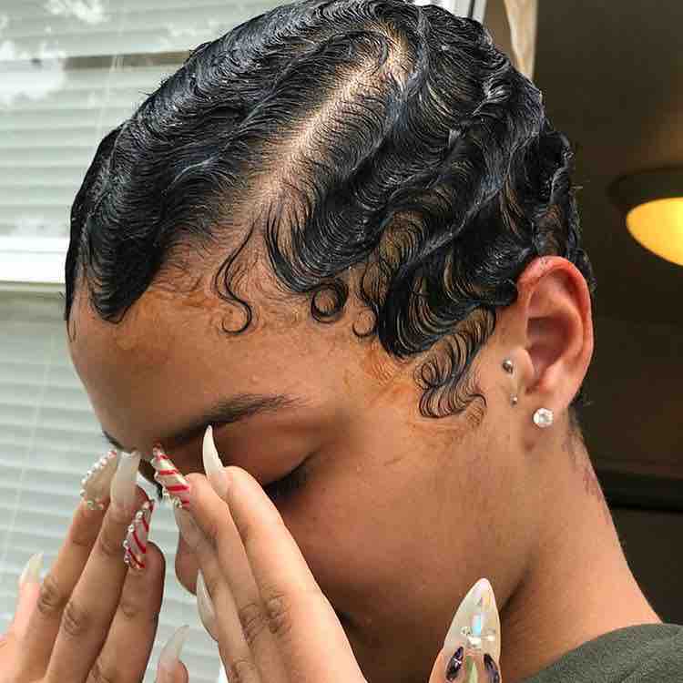 Finger Waves With Relaxer