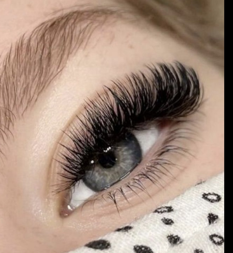 Volume Lash Extensions