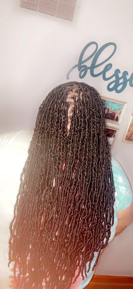 Distressed Nu Locs