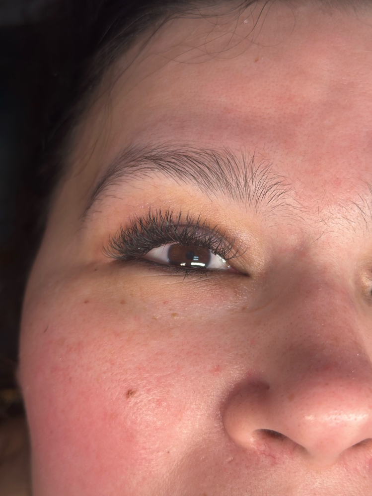 W Lashes