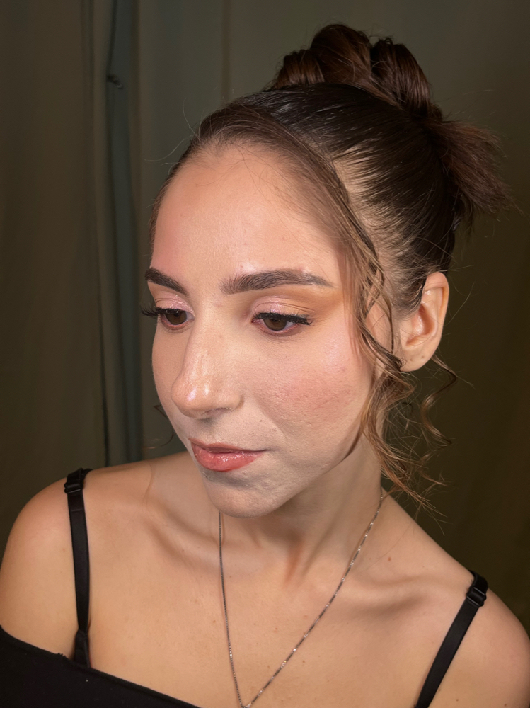 Natural Glam W/ Lashes