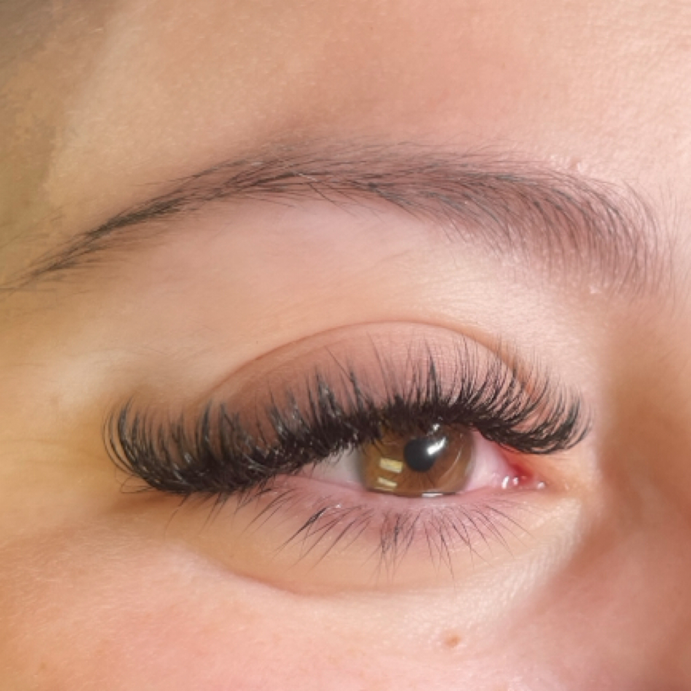 Volume(2wk) Fill at Lash Innovation | Jibri in Moore Ok, OK