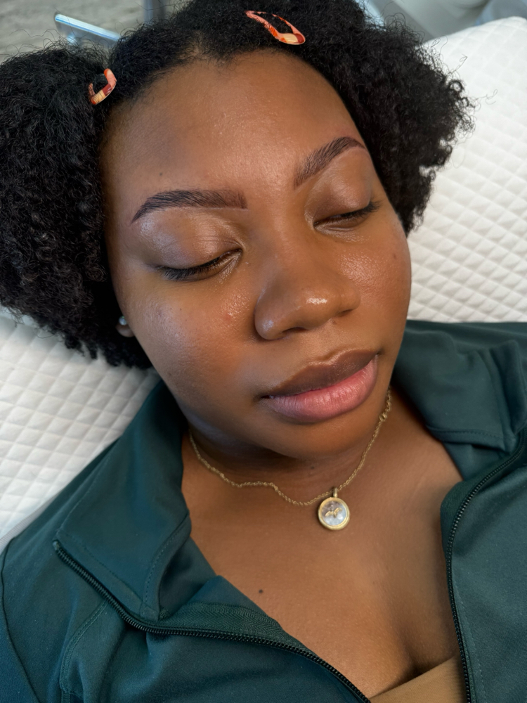 Eyebrow Lamination