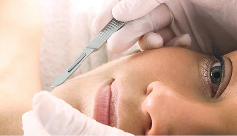 Full Dermaplaning Facial