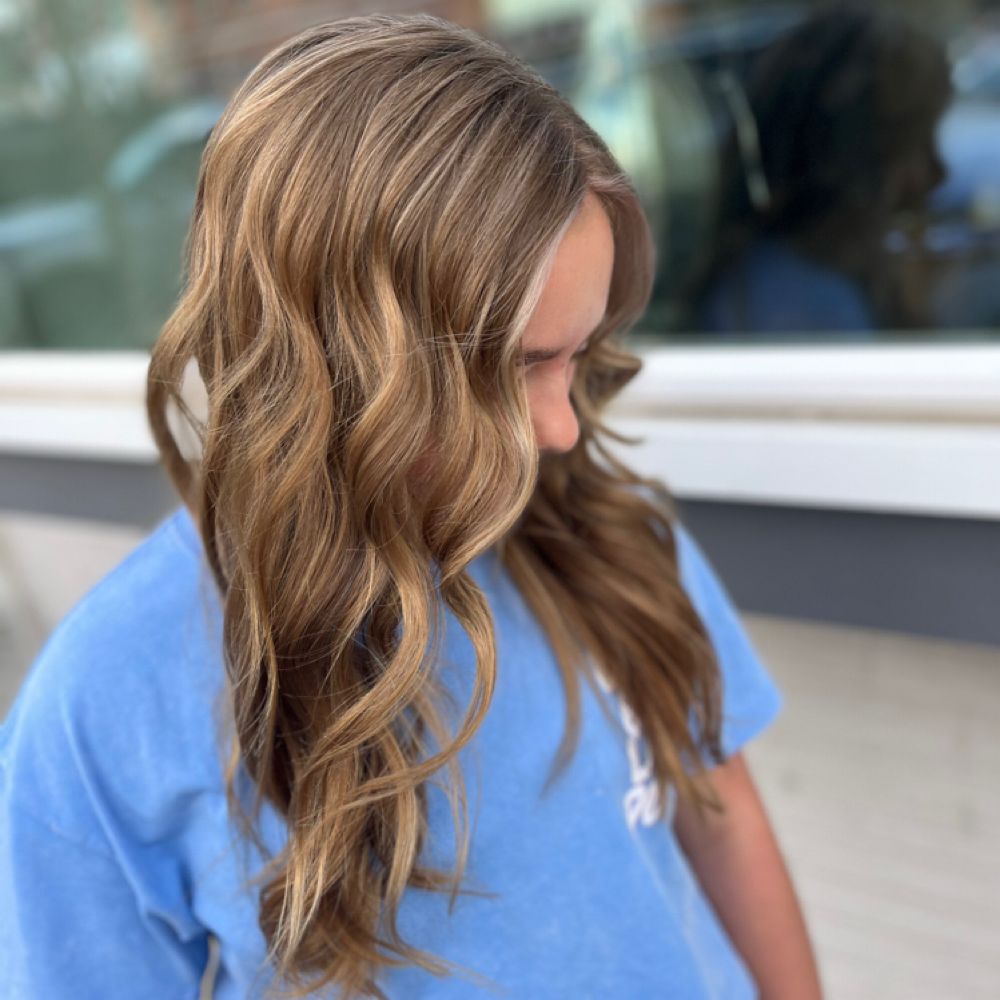 Partial Highlight Wash/ Style at Haylee Mccafferty in Bellefontaine, OH