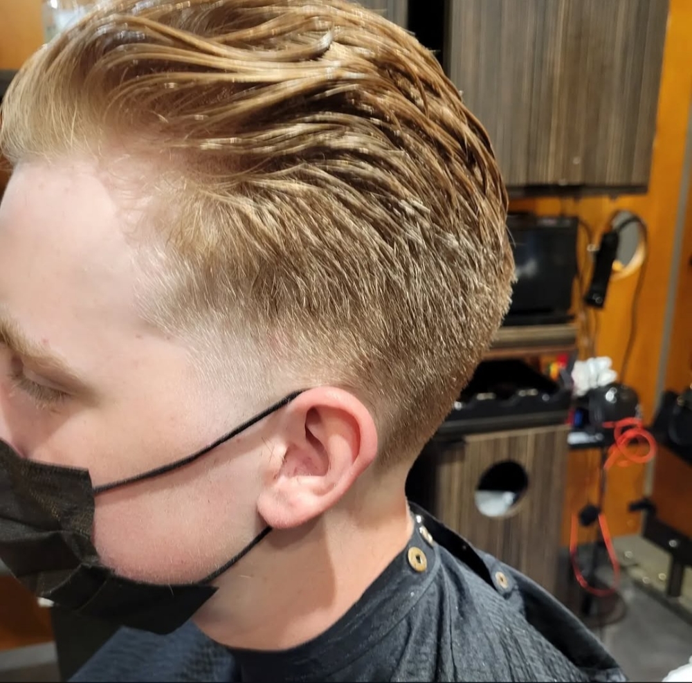 No wash, Clean up at Pinpoint Barbershop in Kirkland, WA