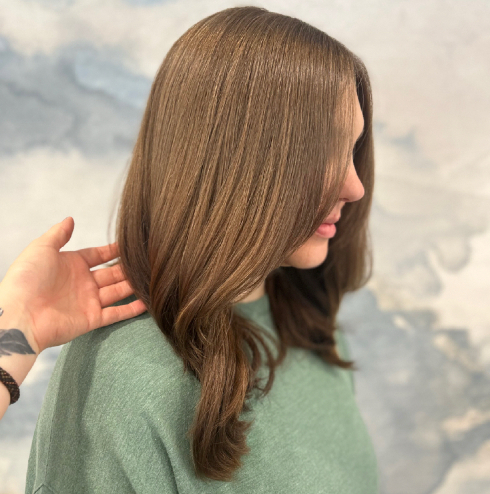 Blowout at A Stray Hair in Chicago, IL