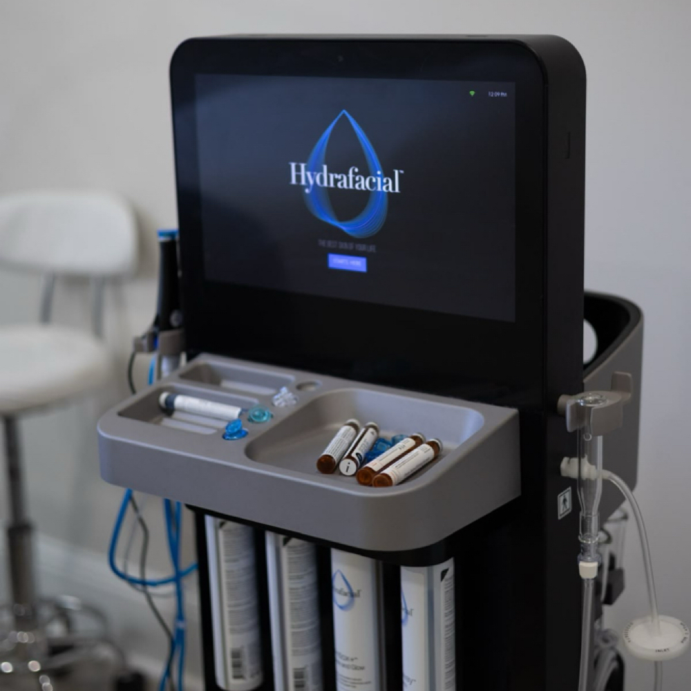 Deluxe Hydrafacial at B.E. Aesthetics in Port Saint Lucie, FL