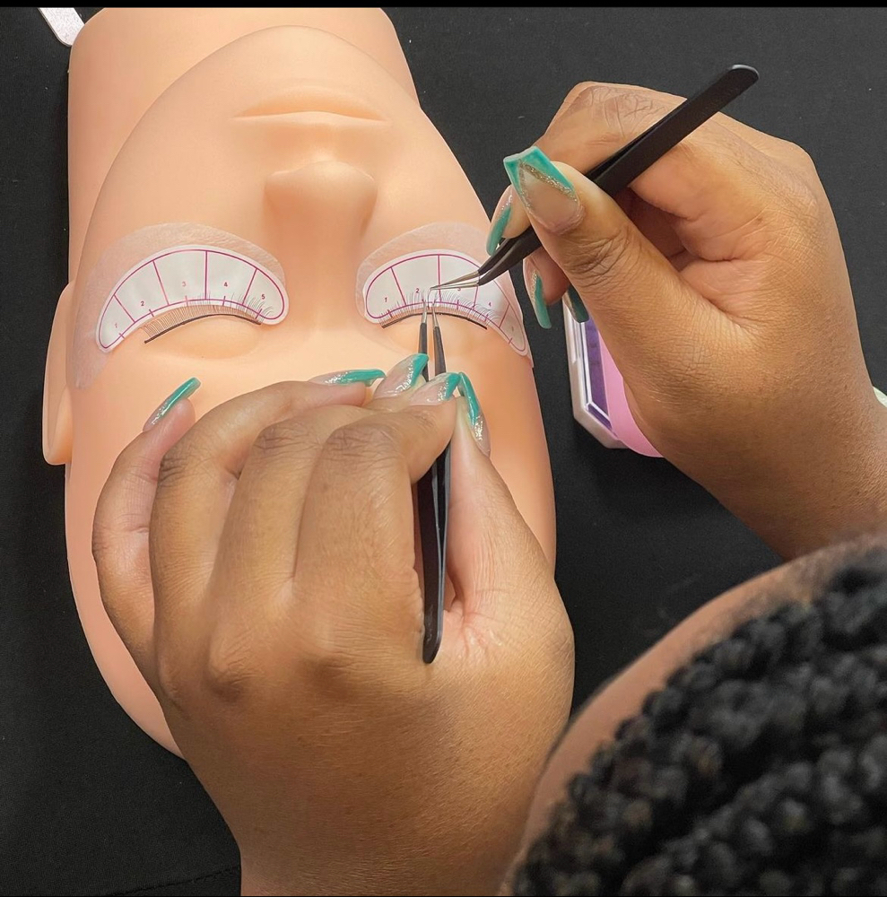 Beginner Lash Class