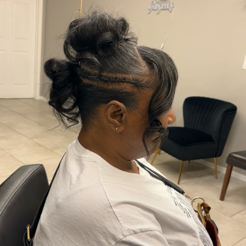 Pin Up at ROYALTY’KE HAIR AND BEAUTY COLLECTIONS in Memphis, TN