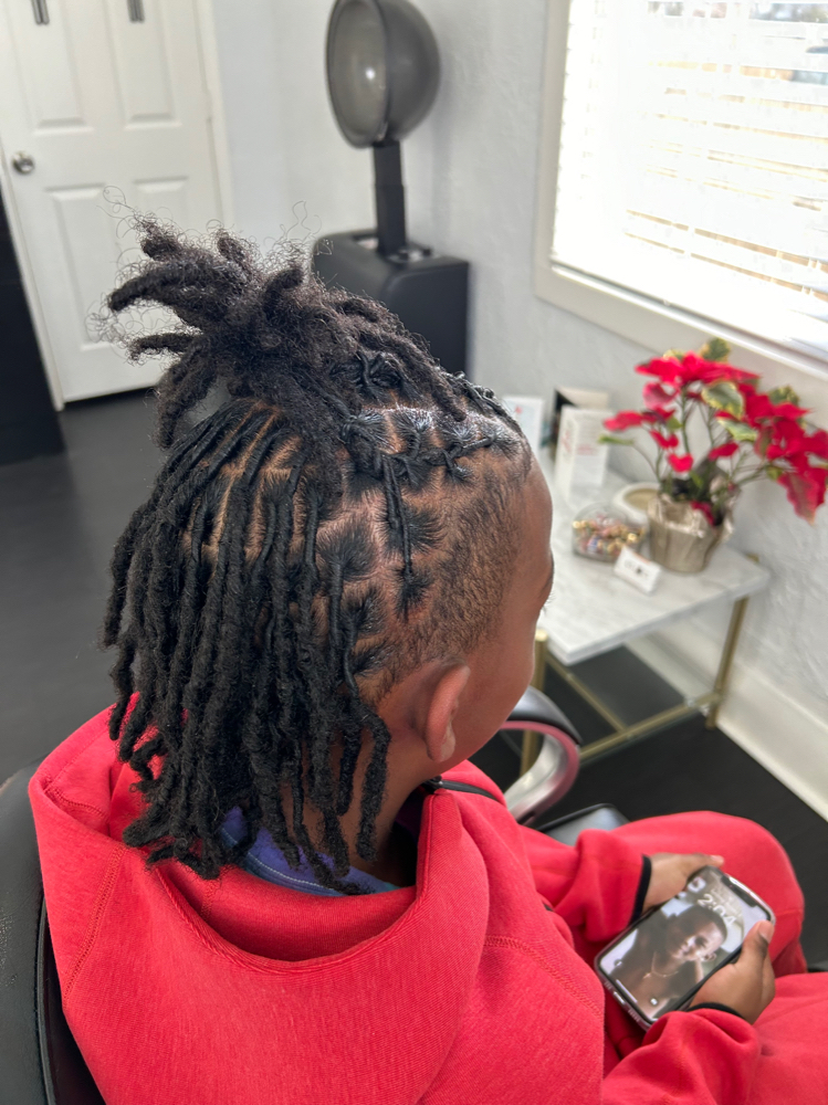 Children’s Retwist + Style  6-12y at 473 Locs Natural hair Studio in Evansville, IN