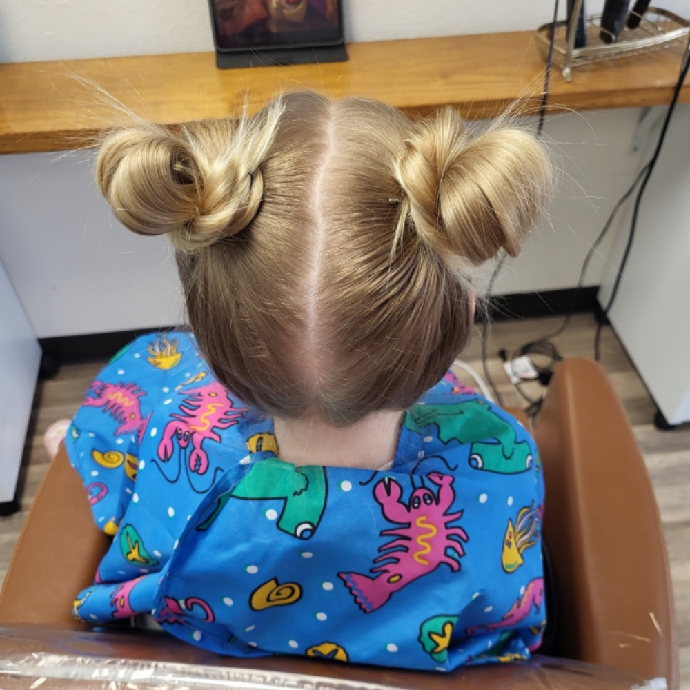 Junior Haircut *SPECIAL* at Em Hair & Beauty in Largo, FL