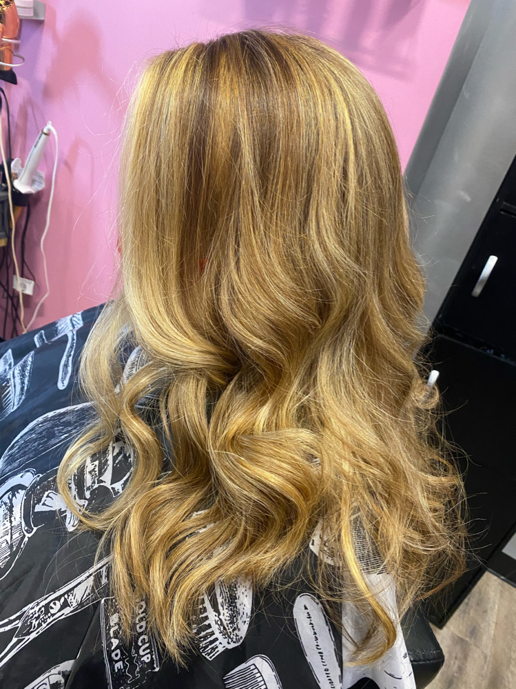 Full Highlights + Silk Press +treat