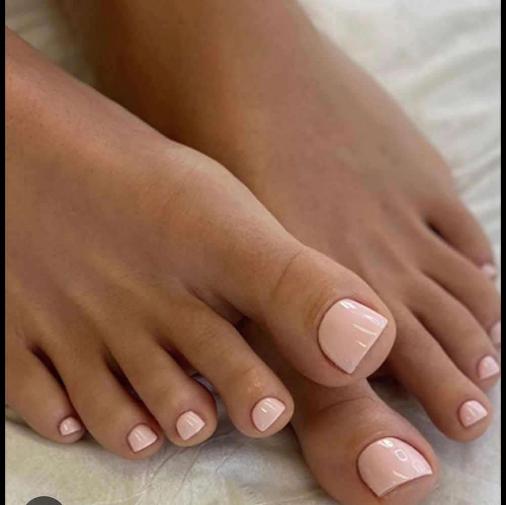 Deluxe Pedi at Nina Beauty&Brows Studio in North Hollywood, CA