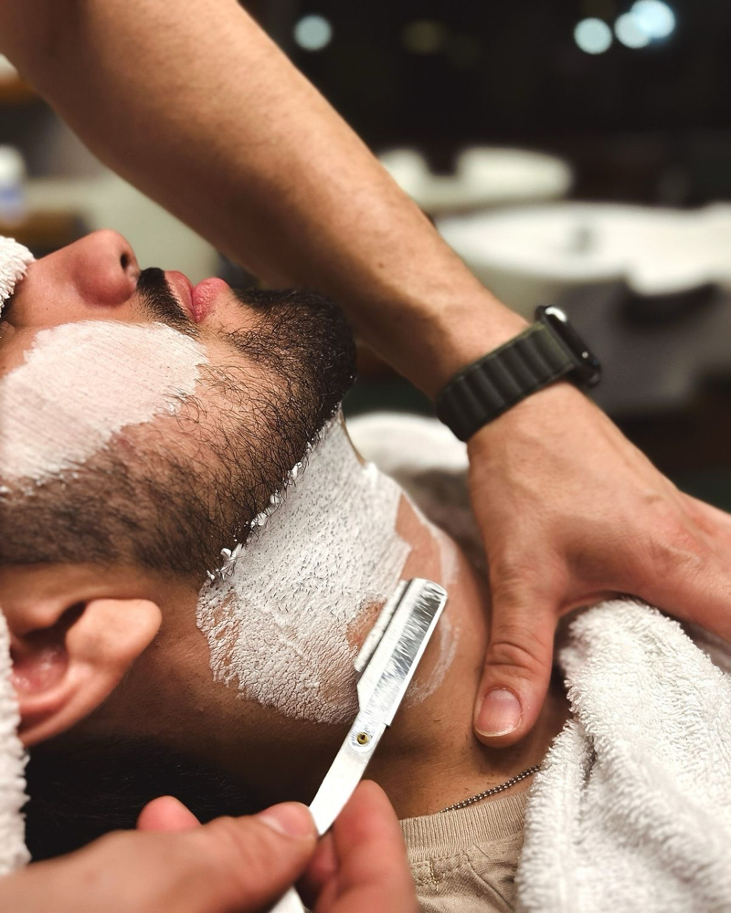 Beard Neckline Razor Addition