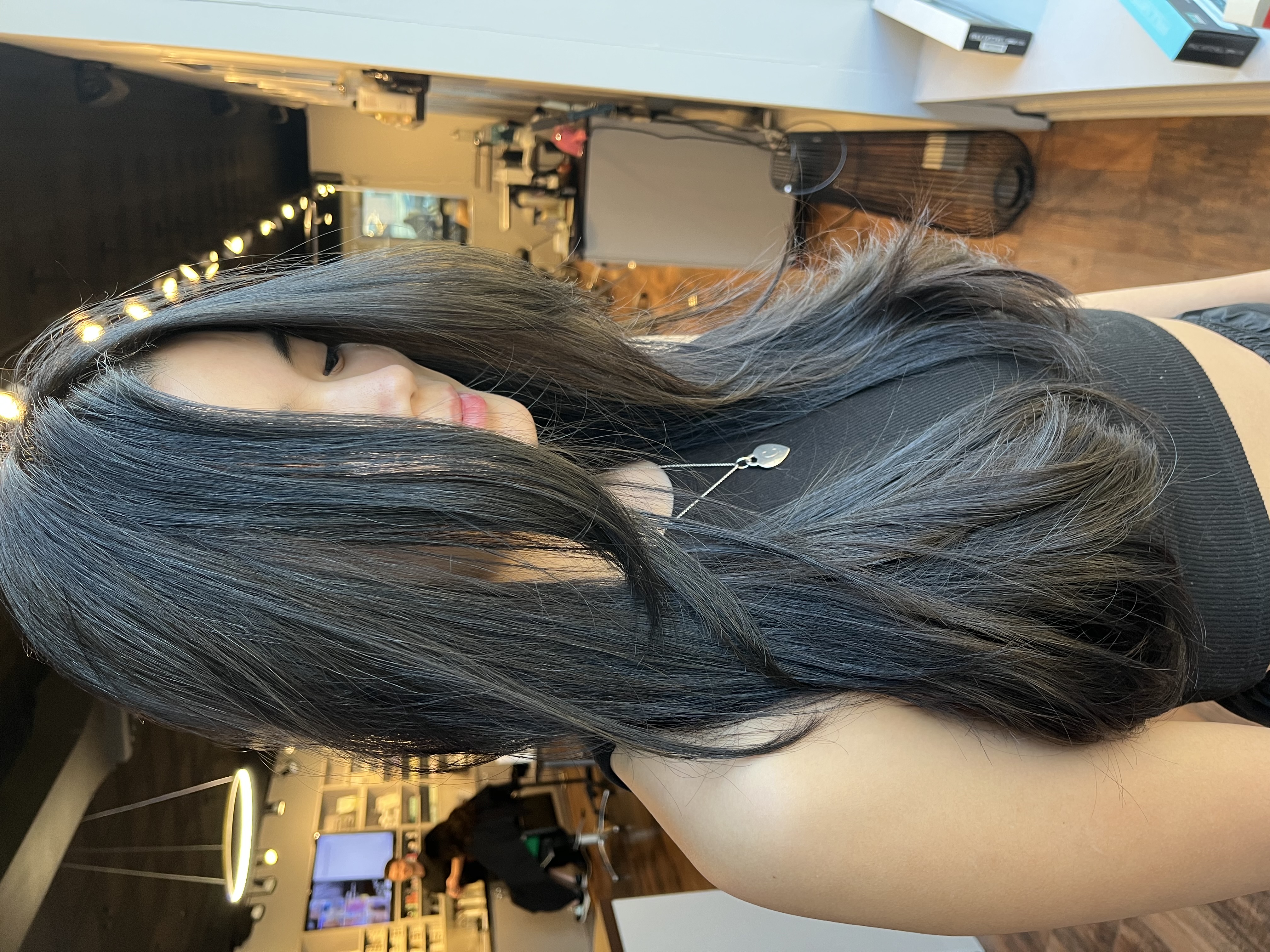 GLOSS TREATMENT