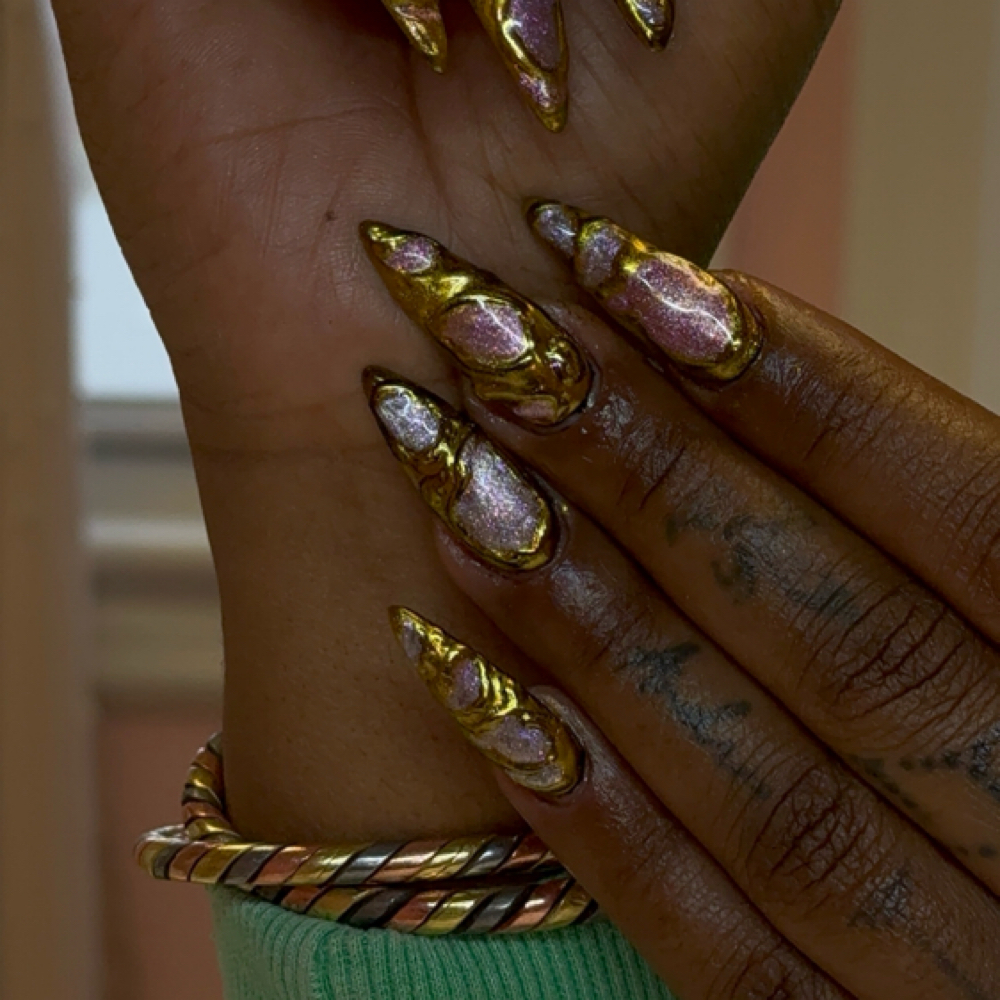 MEDIUM-FABULUX FREESTYLE at Fabulux Nails And Beauty Lounge in North Plainfield, NJ