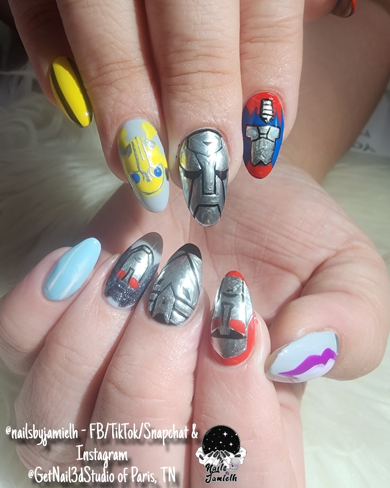 Extreme Nail Art