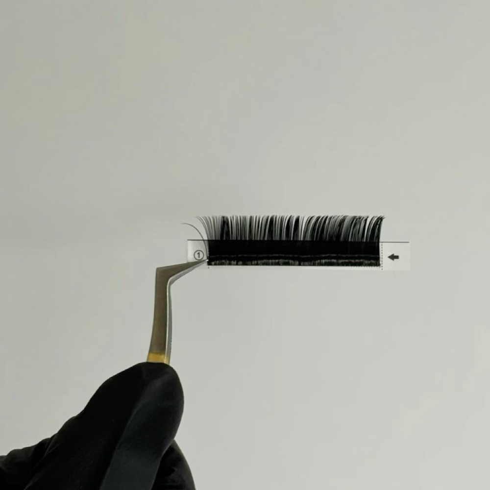 Hybrid Lash Fill at Coastal Cosmetics in Carlisle, PA