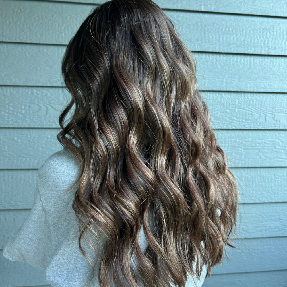 Curling Iron Styling Session at The Mix Beauty Room in Washougal, WA