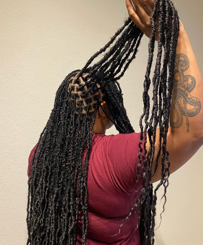 Small Soft Locs