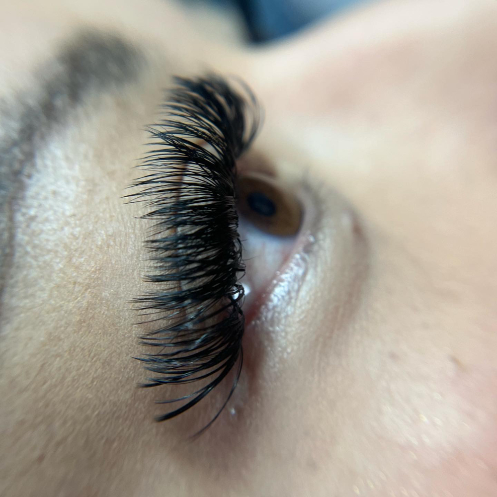 Foreign Lash Extension Fill