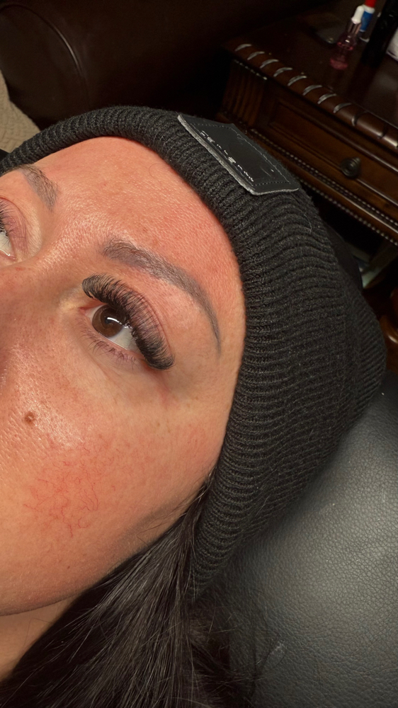 Volume lash fill in