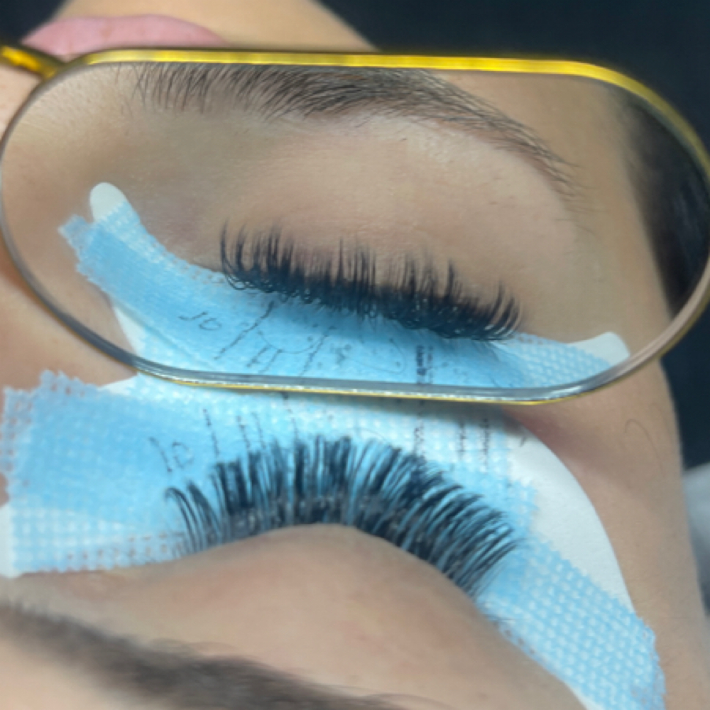 Wet Set 3 Week Fill at KR Beauty in Bastrop, TX