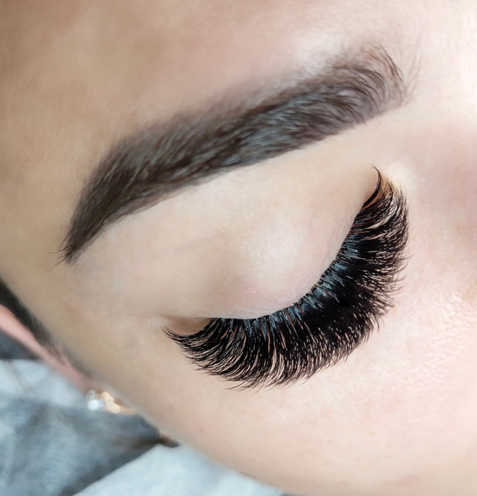 Volume Lash Extensions | Full Set