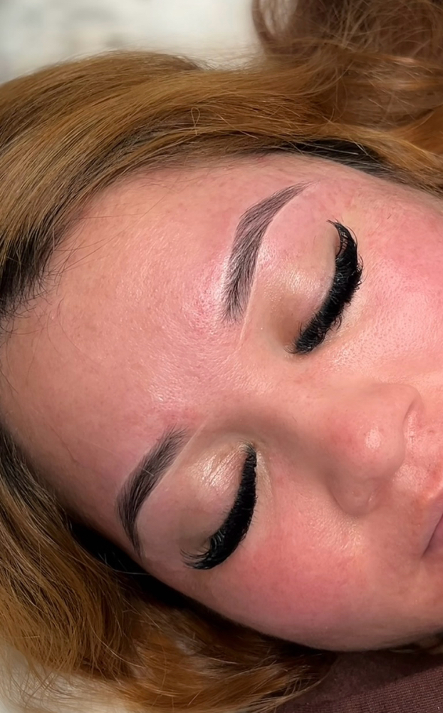 EYEBROW THRDING/ MAPPING/ at Lash & brow by Gigi in Downey, CA