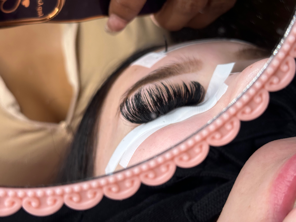 Volume Lash Extension