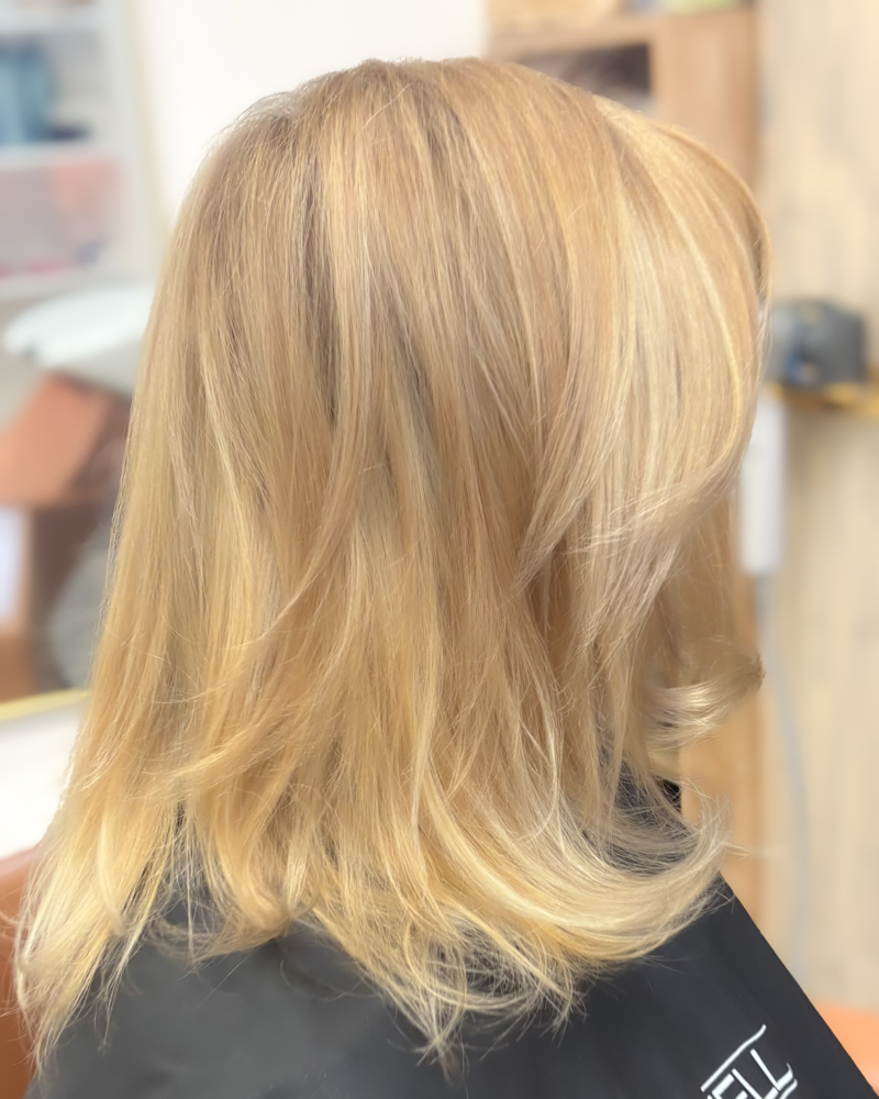 REVERSE BALAYAGE
