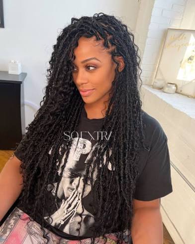 BUTTERFLY LOCS (medium length)