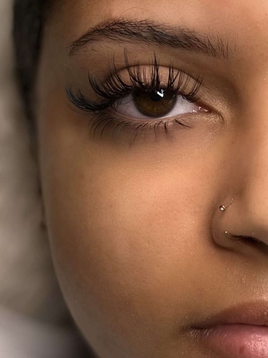 Bottom Lashes