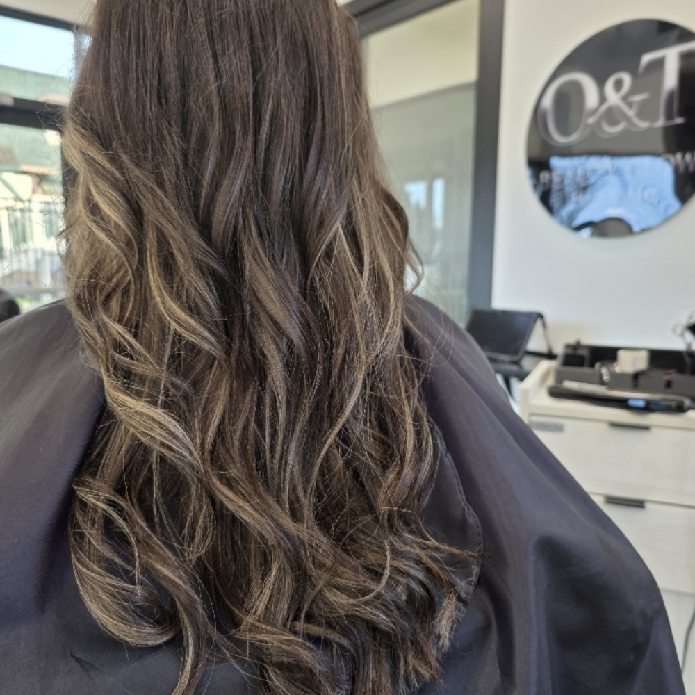 Partial Highlights at O&T BEAUTY GLOW - HAIR SALON in Granite Bay, CA