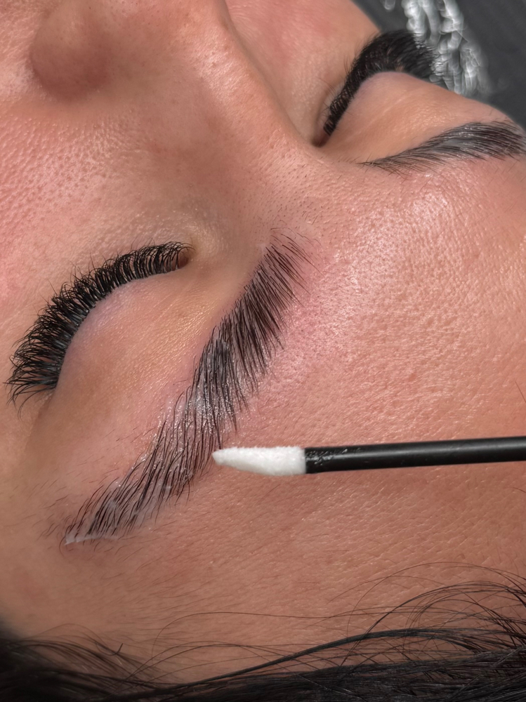 Brow Lamination