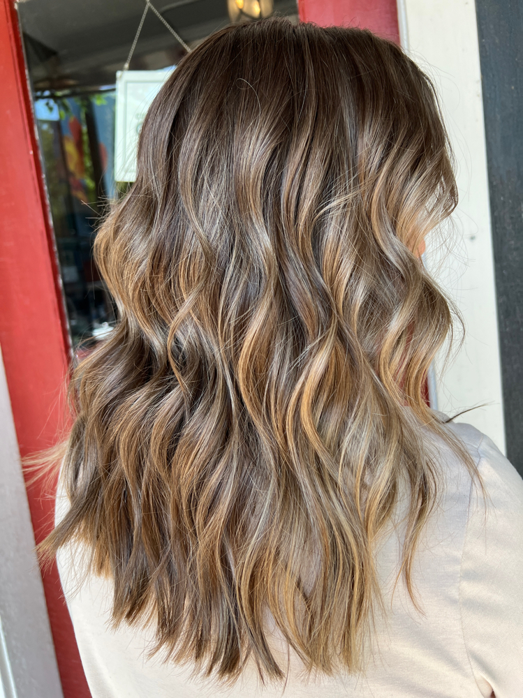 Gloss Color Service