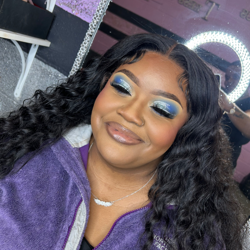 Signature Glam at Lynesha De’She Artistry in Kansas City, MO