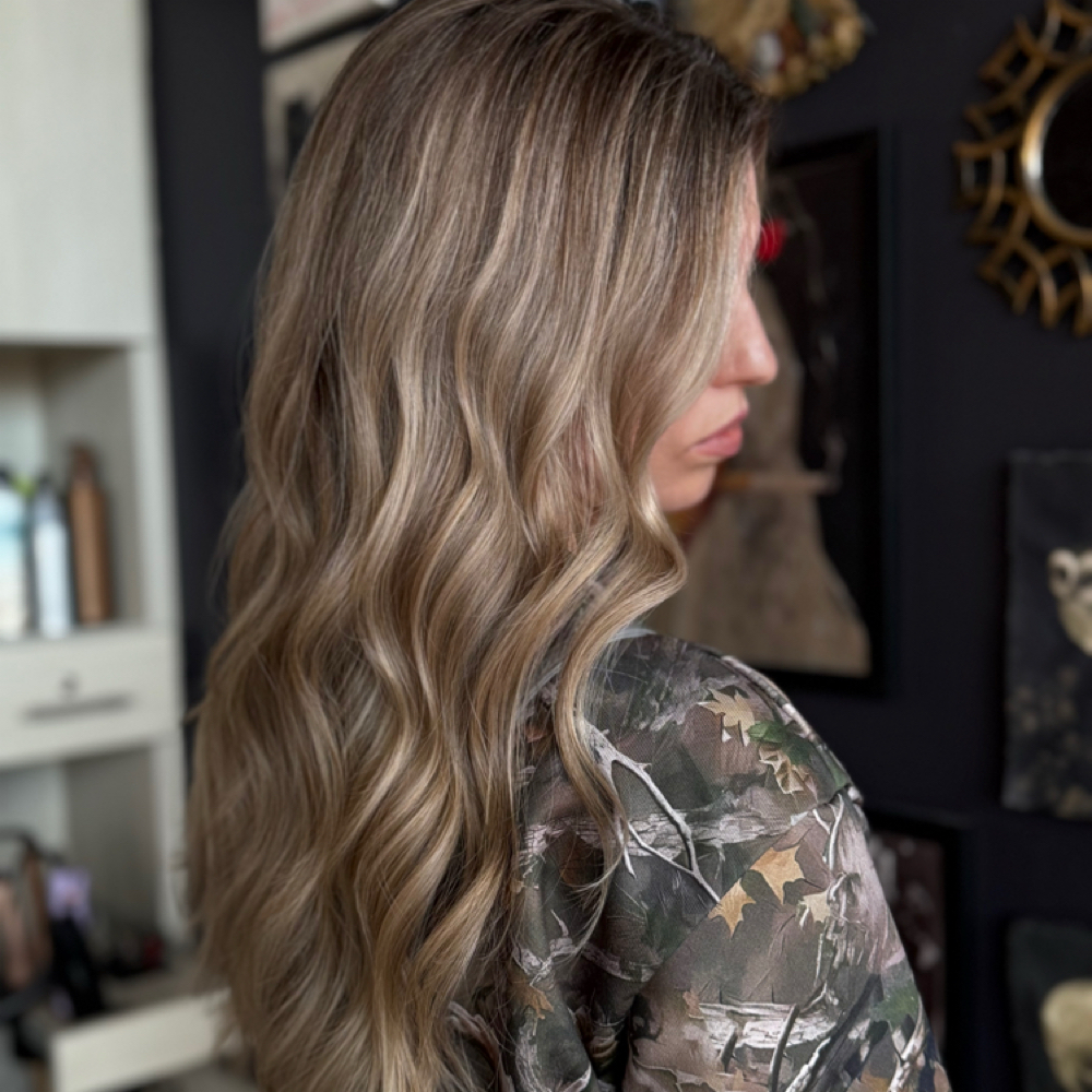 Root Touch + Partial Highlight at Wildflower Oasis llc in Altoona, PA